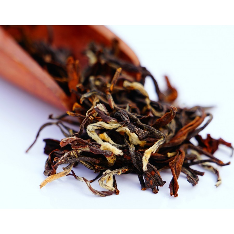 Turzum Imperial Musk Black Tea detail 1