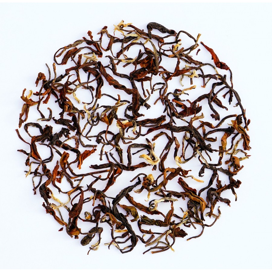 Turzum Imperial Musk Black Tea detail 2